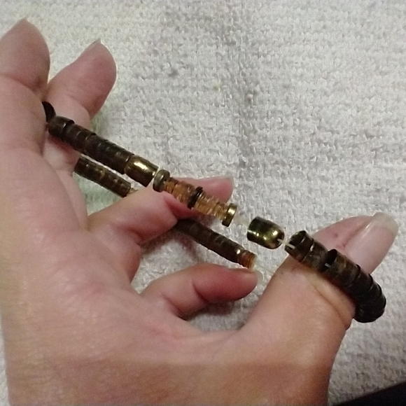 Pink goldtone Crystal stretch bracelet - Picture 2 of 4